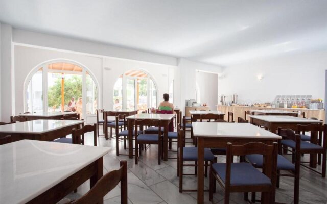 Polos Hotel