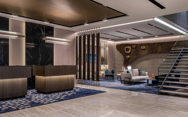 Zurich Marriott Hotel - Image 2