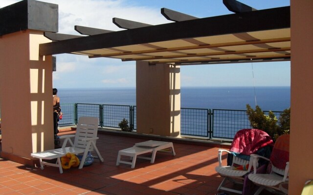 Casa Viola With Shared Pool sea View