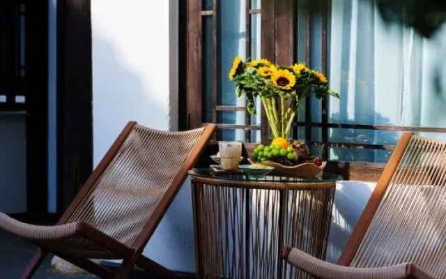 Lijiang Dayanli Jianshan Designer Homestay (Mufu Branch)