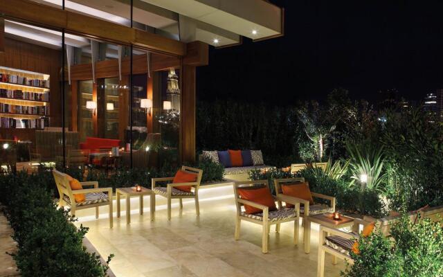 Le Gray Hotel