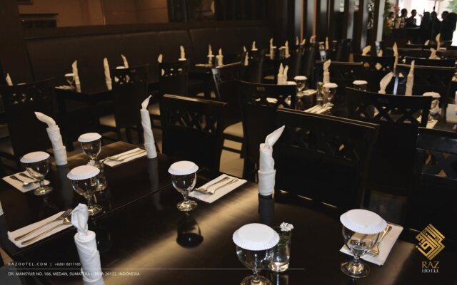 Raz Hotel and Convention