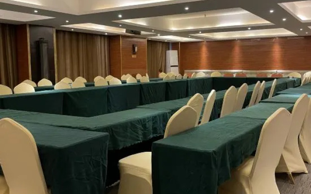 95 Hotel Chain Ziyun