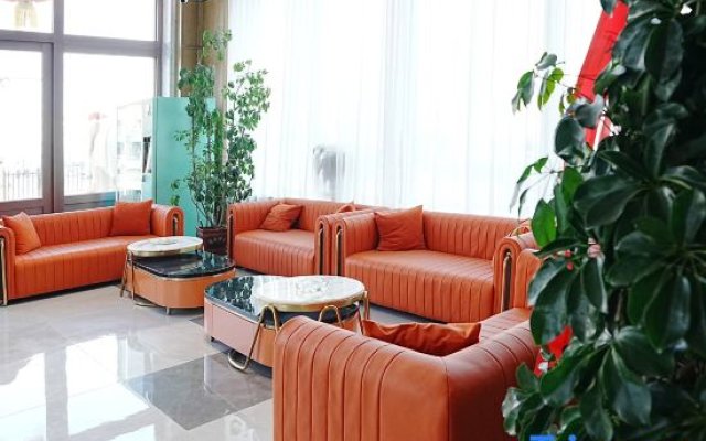 Yichun Yuhao Business Hotel