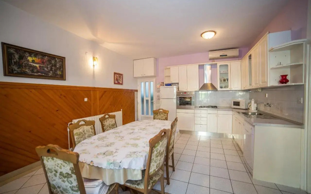 Apartmani Ada 2