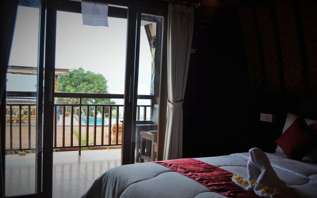 Bataran Garden Cottage