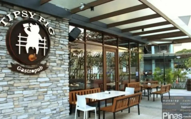Food District Hostel - Ortigas Kapitolyo