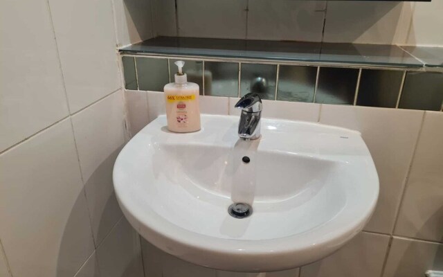 Impeccable 1-bed Apartment in Manchester