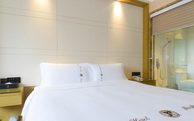 Atour Hotel Shenzhen Luohu Vientiane City