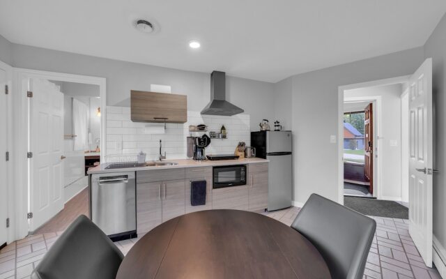 Coastal #1 and Cozy #2 - Seacliff Beach Suites