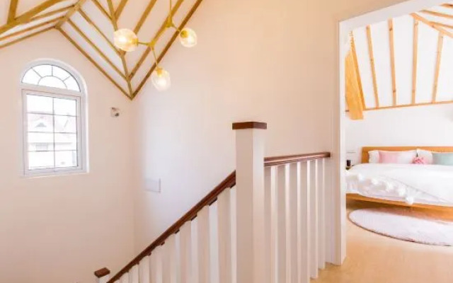 Lianlian Summer Boutique Homestay
