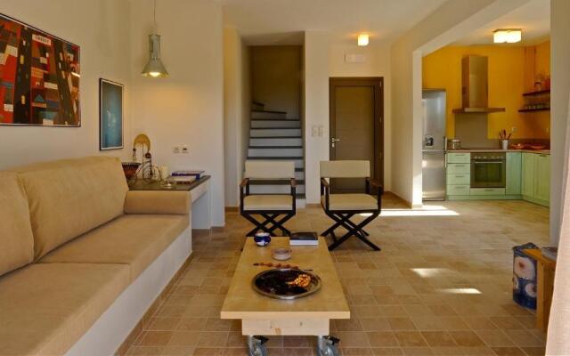 Elaia Villas