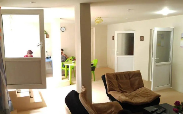 Comfort Plus Hostel