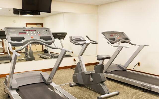 Holiday Inn Express and Suites Turlock by IHG