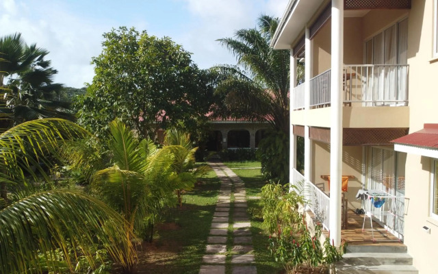 Villa Rafia Guesthouse