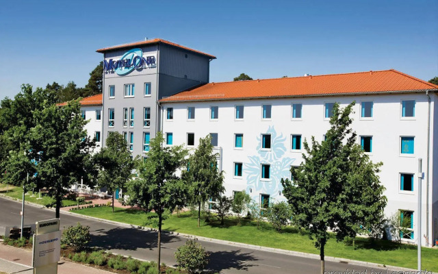 B&B Hotel Berlin-Dreilinden