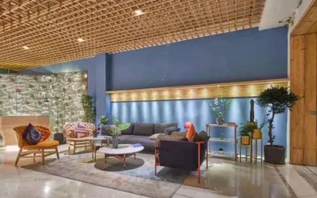 Yanan Hotel