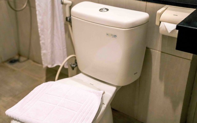 LeGreen Suite Gatot Subroto