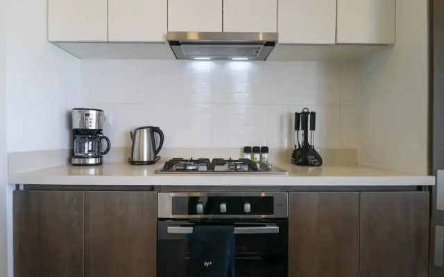 w Comfy 2BR w Park View in Miraflores