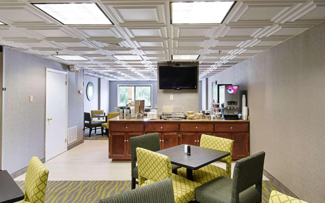 Quality Inn and Suites