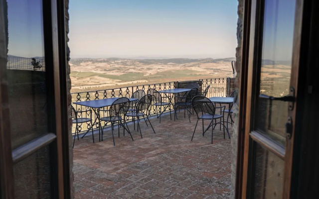 Rocca d'Orcia Suites and Villas