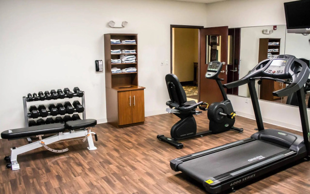 Comfort Suites Lake George