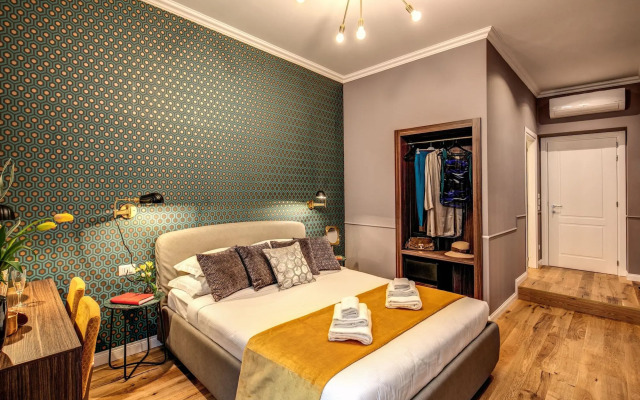 Tree Charme Parliament Boutique Hotel