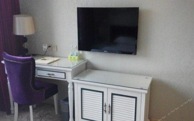 Vienna Hotel (Exposition center)