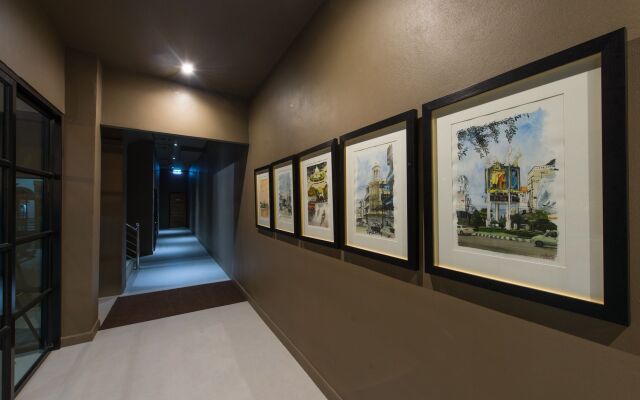 Blu Monkey Brown House Udonthani