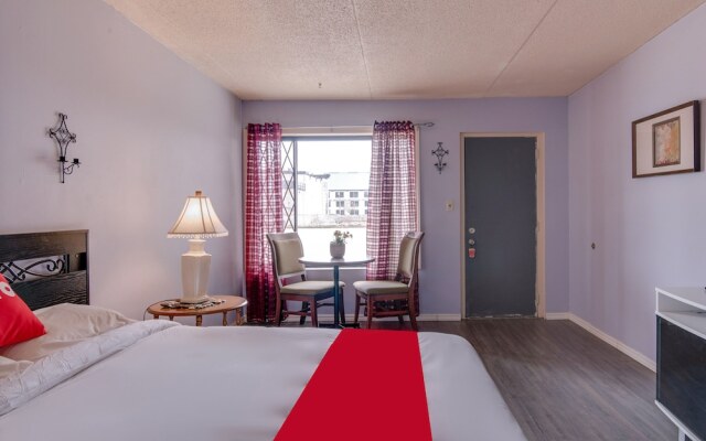 Falls Inn Near Casino Niagara By OYO