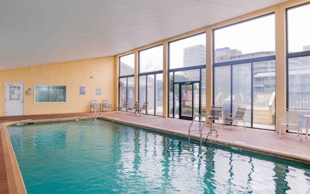 Seaside Beach & Racquet Club #2102