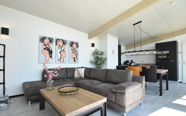 Chic Holiday Home in Callantsoog near Forest