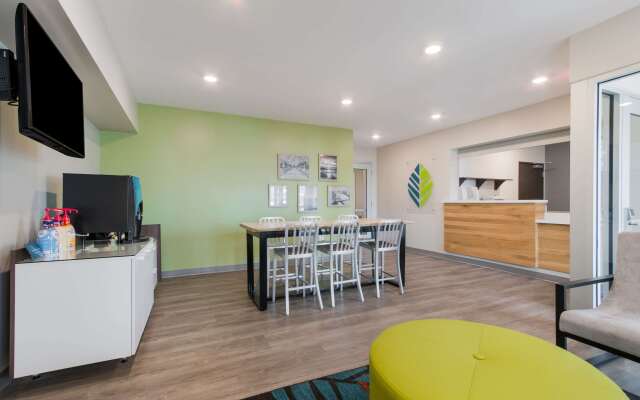 WoodSpring Suites Tamarac