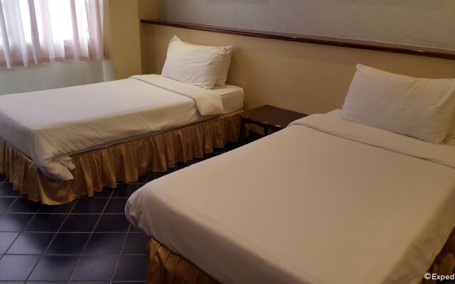 Dumaguete Royal Suite Inn