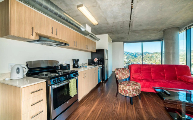 Hollywood Panorama Suites
