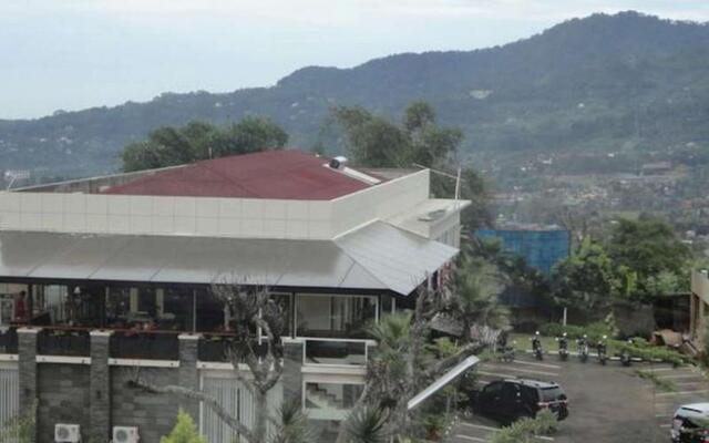 The Rizen Hotel