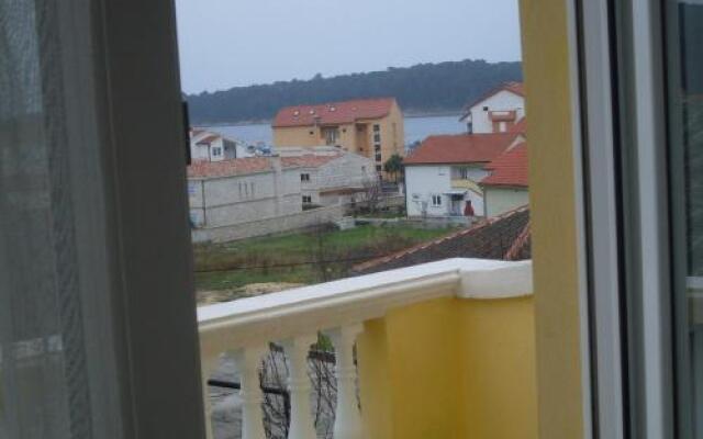 Rooms Neda