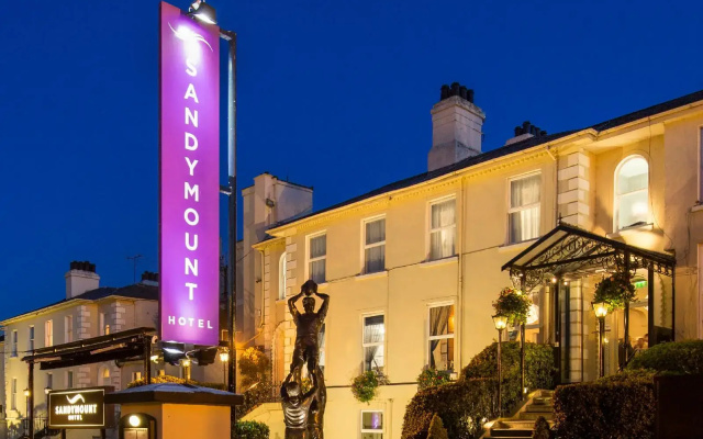hotelImage