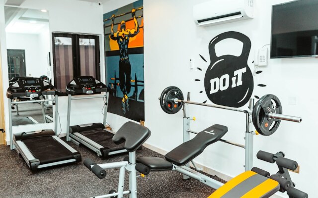 247 Luxury Hotel & Apartment Ajah