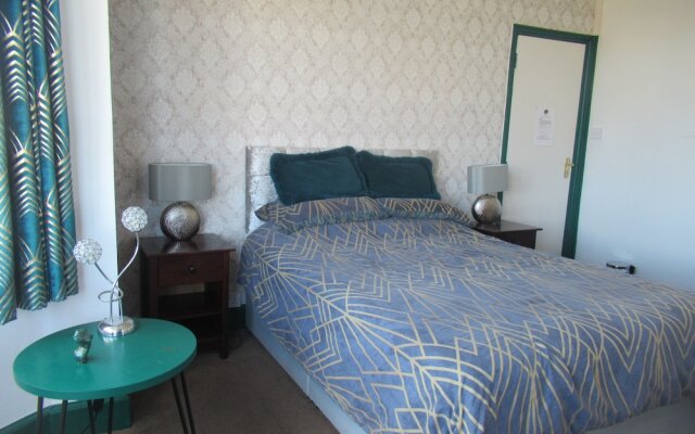 Captain Howey Hotel