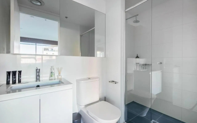 ★Lux 2BR on Hindmarsh SQ★