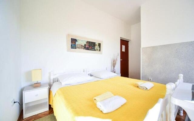 Apartments Ivan Z2 - 250m to beach