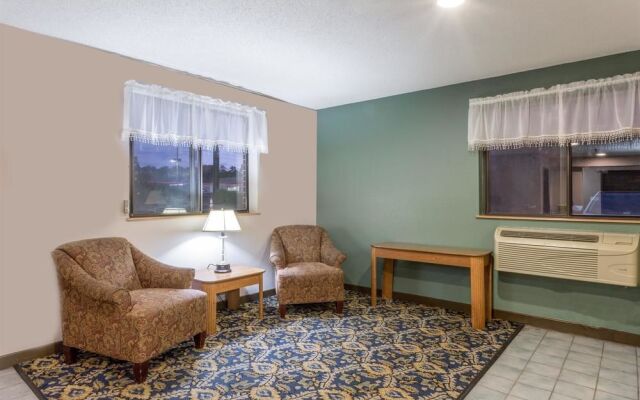 Super 8 Richmond Midlothian Turnpike