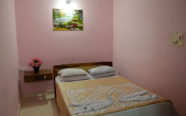 Molyma Resorts