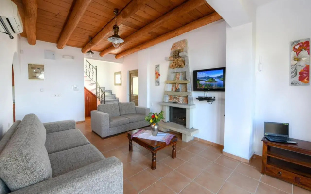 Malathiros Villas