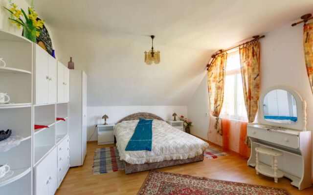 House Csilla Balatonfenyves