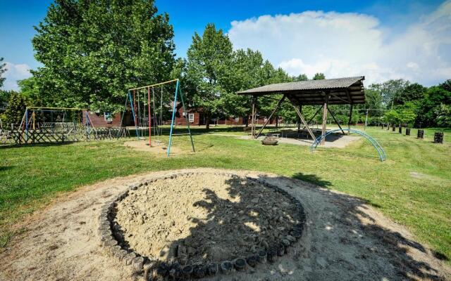 Oliver Inn Camping