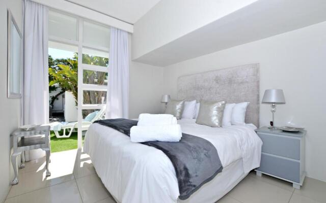 White Waves Beach House