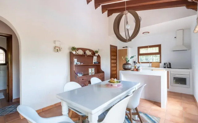Great Holiday Home in Benissa With Pool