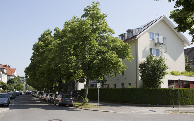 Hotel Kriemhild am Hirschgarten